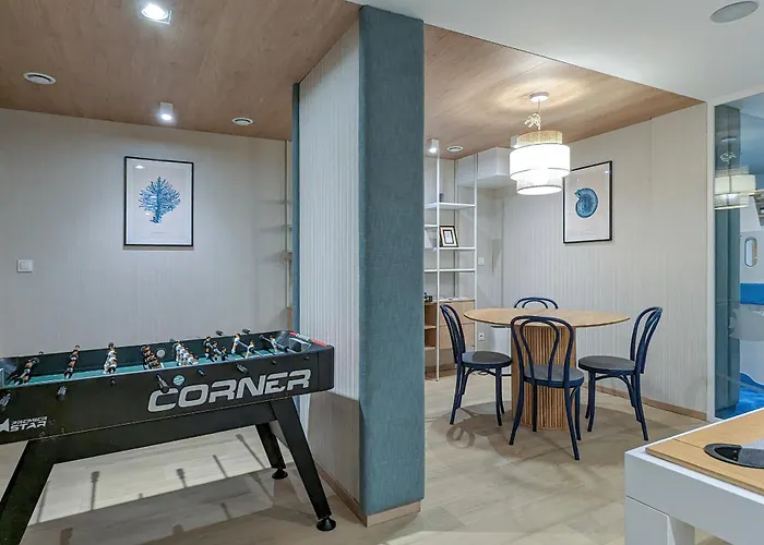 Przy Plaży - Rodzinny Z Salą Zabaw By Renters Puck